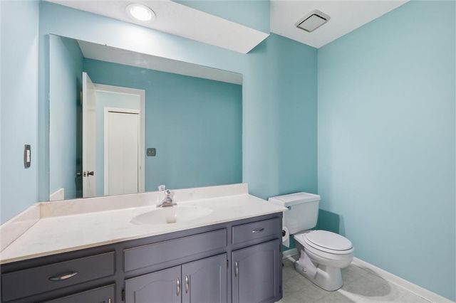 10583 Long Street, Lenexa, KS 66215