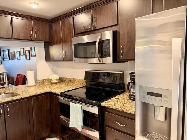 2726 NW 104th Avenue 401, Sunrise, FL 33322