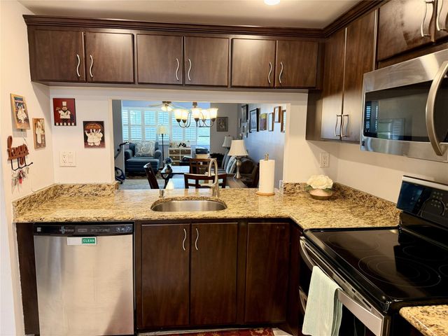 2726 NW 104th Avenue 401, Sunrise, FL 33322