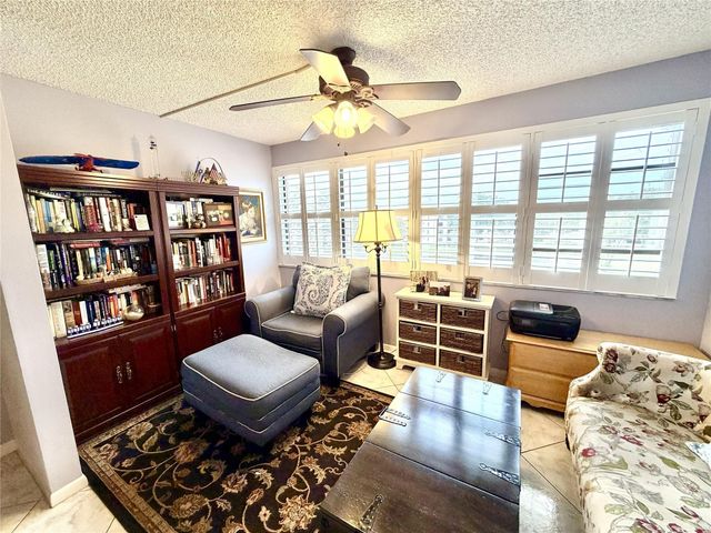 2726 NW 104th Avenue 401, Sunrise, FL 33322