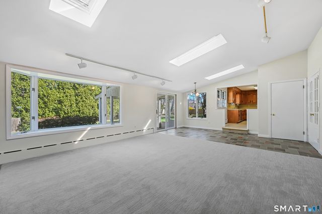 17 Glover Avenue, Newtown, CT 06470