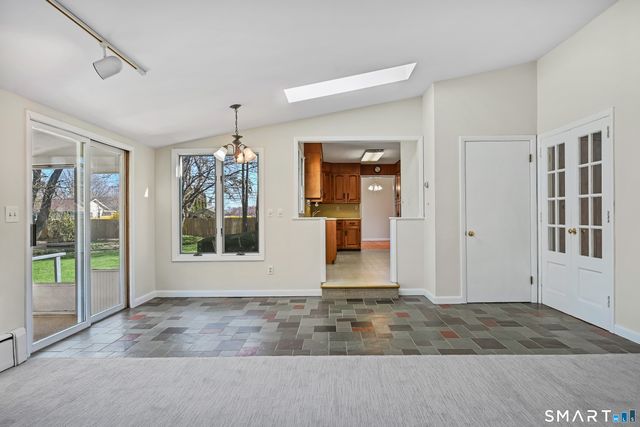 17 Glover Avenue, Newtown, CT 06470
