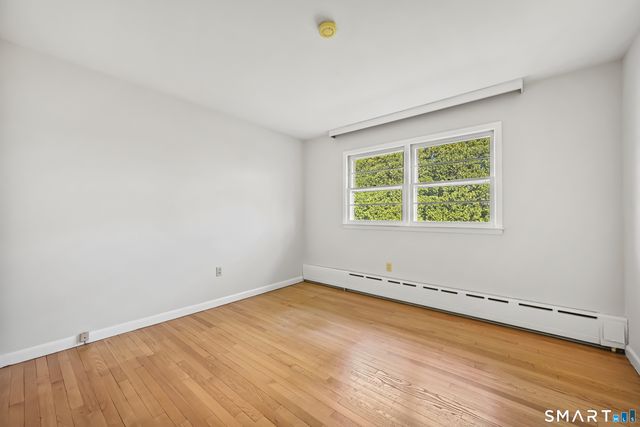 17 Glover Avenue, Newtown, CT 06470