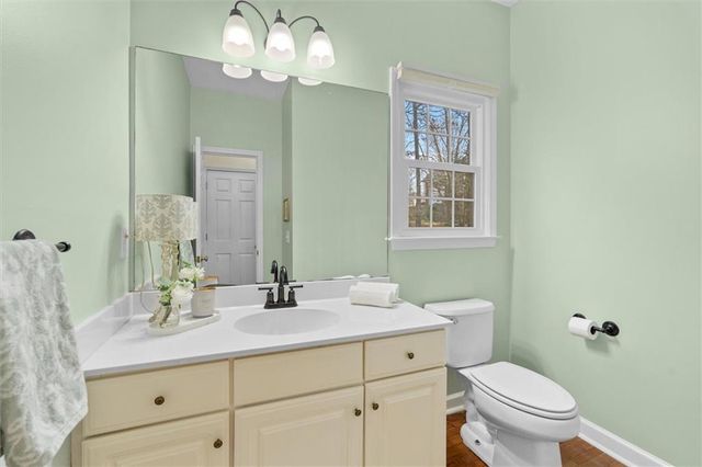 9399 Cresent Ct, Douglasville, GA 30135