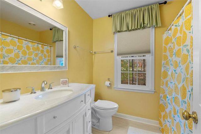 9399 Cresent Ct, Douglasville, GA 30135