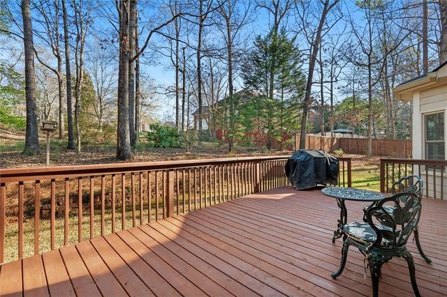 9399 Cresent Ct, Douglasville, GA 30135