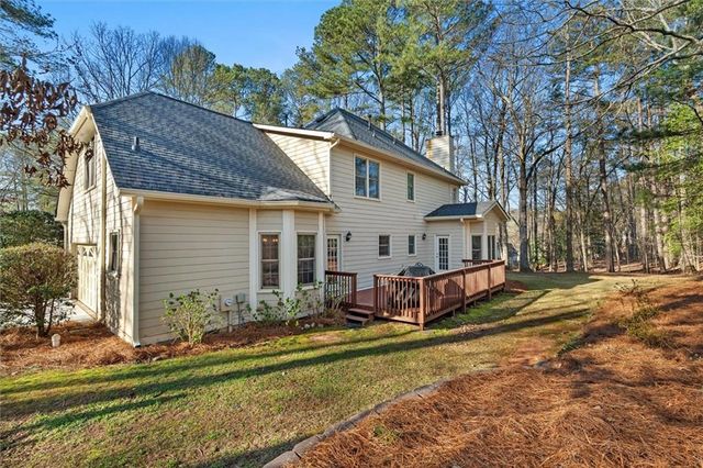 9399 Cresent Ct, Douglasville, GA 30135