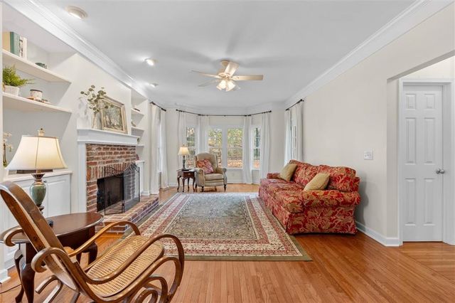 9399 Cresent Ct, Douglasville, GA 30135