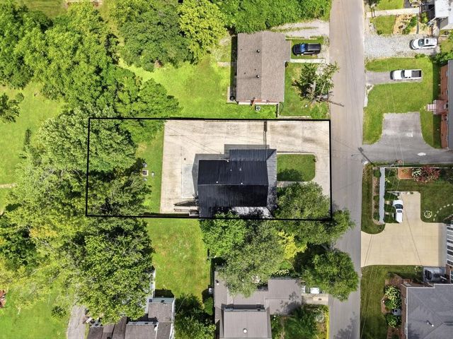 514 E 1st St, Cookeville, TN 38501