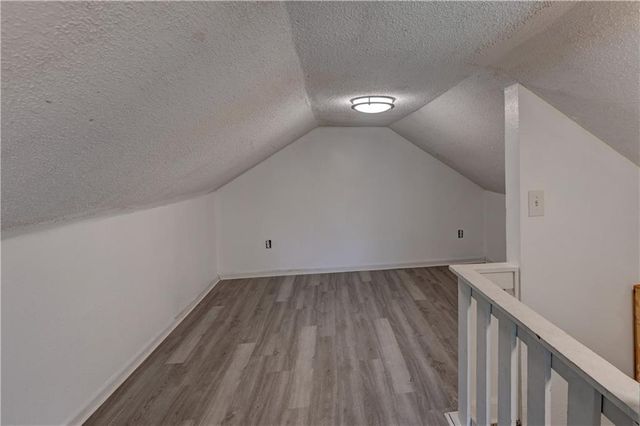4521 NE 45th Street, Kansas City, MO 64117