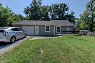 4521 NE 45th Street, Kansas City, MO 64117