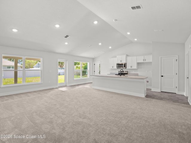 460 Wellwood Street SW, Palm Bay, FL 32908