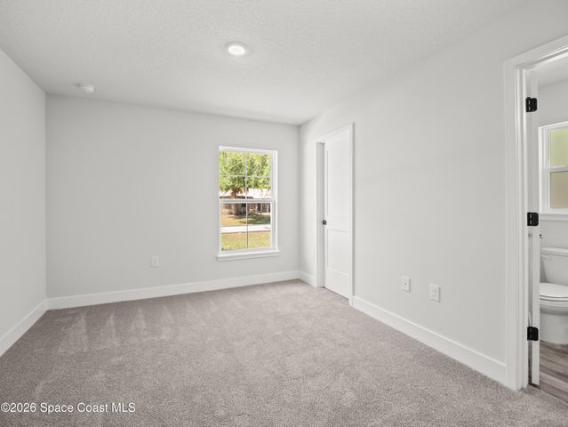 460 Wellwood Street SW, Palm Bay, FL 32908