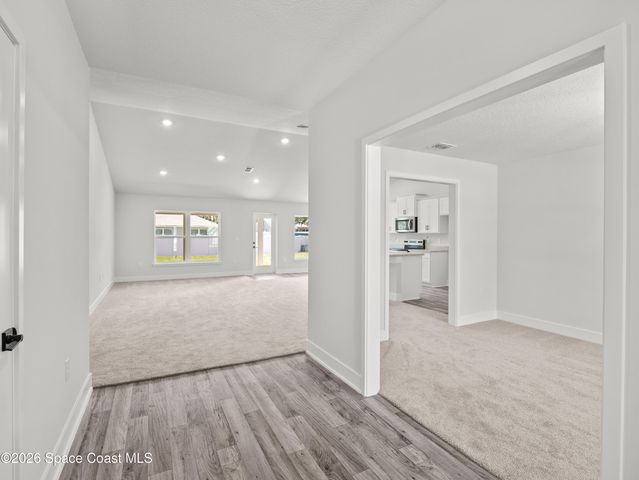 460 Wellwood Street SW, Palm Bay, FL 32908