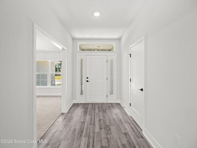 460 Wellwood Street SW, Palm Bay, FL 32908