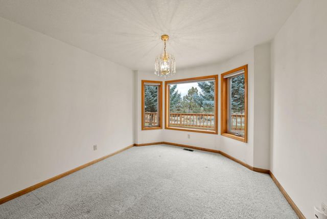 5745 NW Homestead Way, Redmond, OR 97756