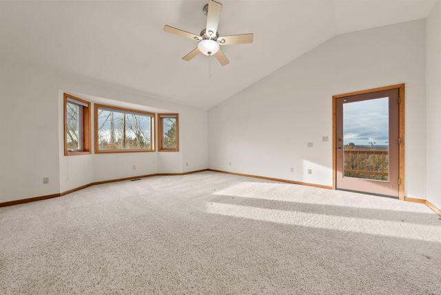 5745 NW Homestead Way, Redmond, OR 97756