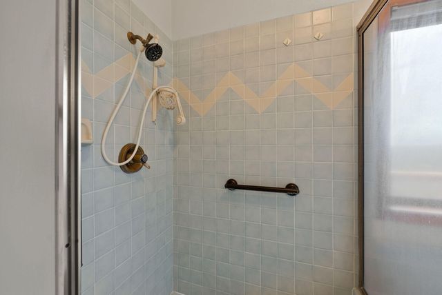 5745 NW Homestead Way, Redmond, OR 97756