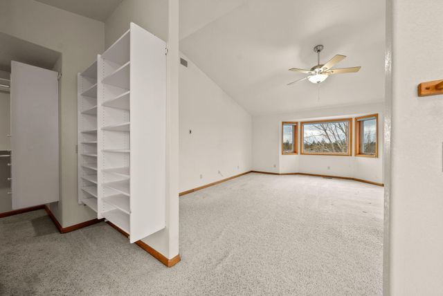 5745 NW Homestead Way, Redmond, OR 97756