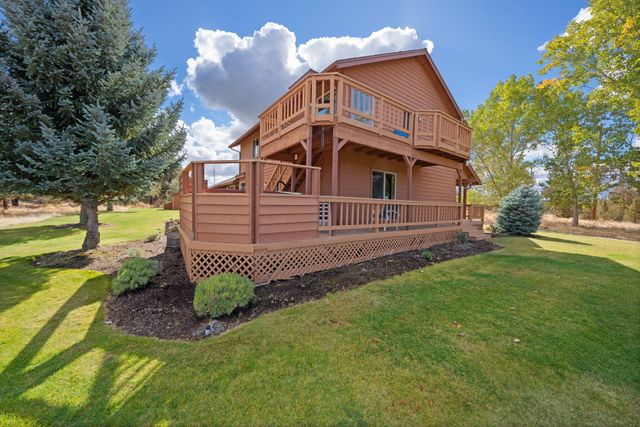 5745 NW Homestead Way, Redmond, OR 97756