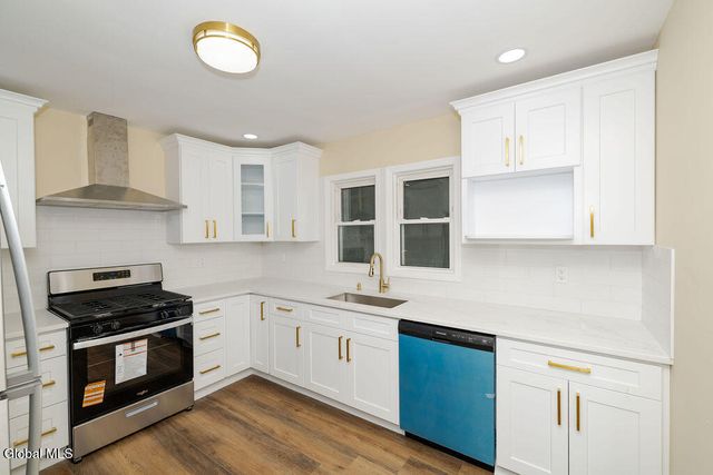 1782 Fiero Avenue, Rotterdam, NY 12303