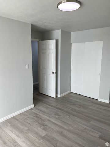 4803 S 350 E, Washington Terrace, UT 84405