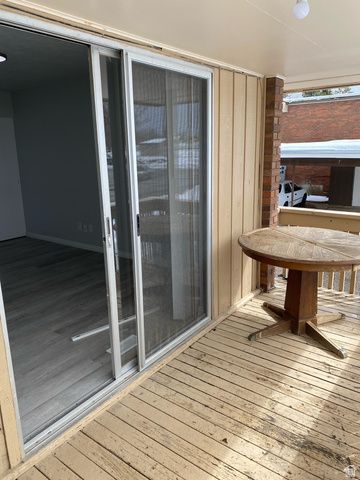 4803 S 350 E, Washington Terrace, UT 84405