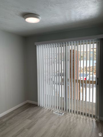 4803 S 350 E, Washington Terrace, UT 84405