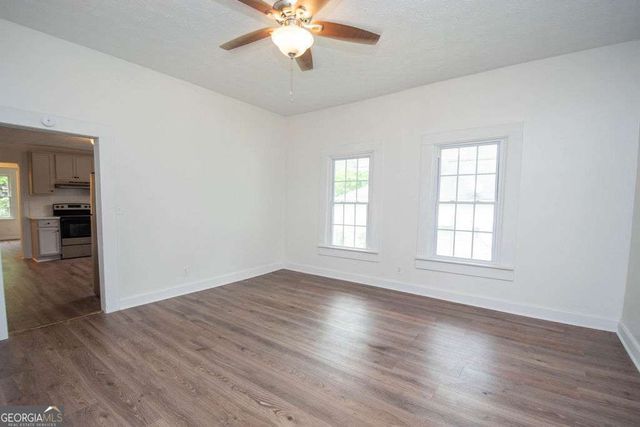 903 Georgia Avenue, Lagrange, GA 30241