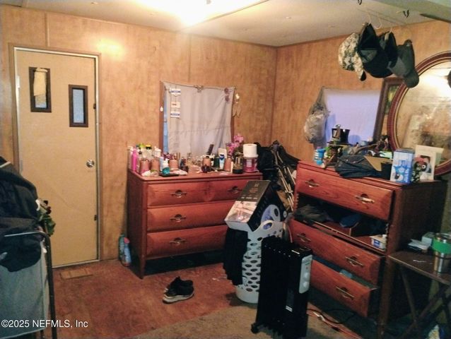 104 SHIRLEY Street, Interlachen, FL 32148