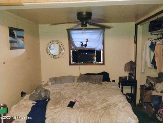 104 SHIRLEY Street, Interlachen, FL 32148