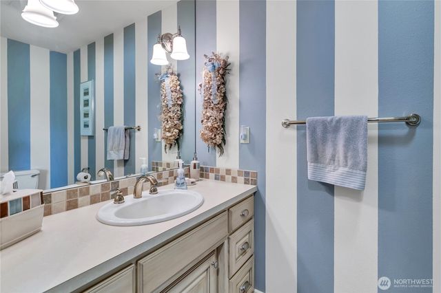 24332 140th Avenue SE, Kent, WA 98042