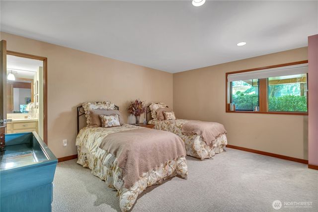 24332 140th Avenue SE, Kent, WA 98042