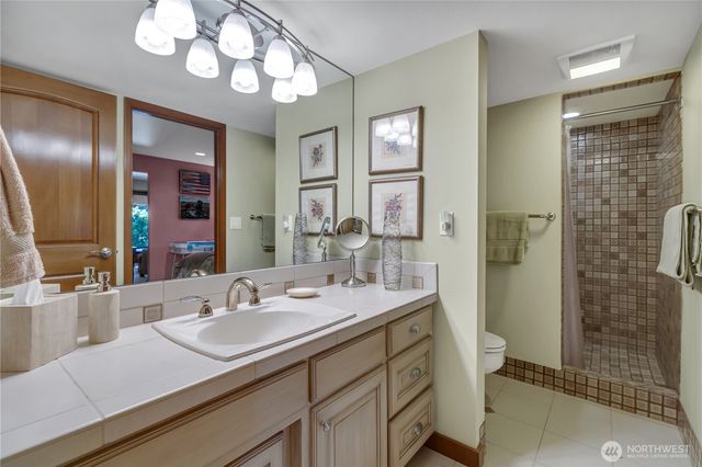 24332 140th Avenue SE, Kent, WA 98042