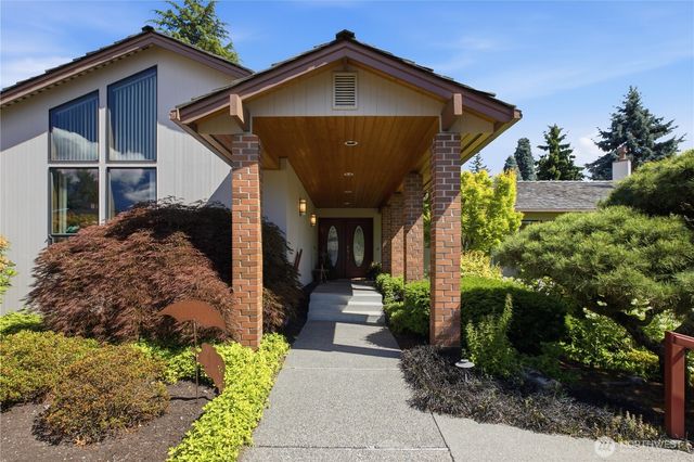 24332 140th Avenue SE, Kent, WA 98042