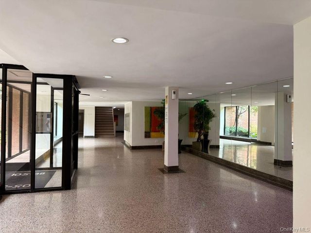 105-37 65th Avenue 6E, Forest Hills, NY 11375