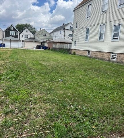 4904 W 28th Place, Cicero, IL 60804