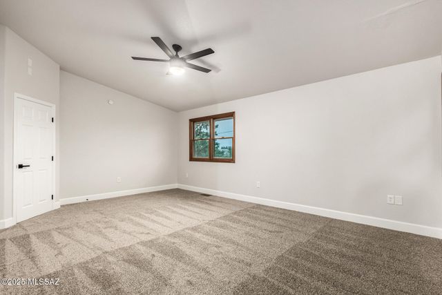 8943 S Emerald Lane, Hereford, AZ 85615