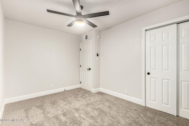 8943 S Emerald Lane, Hereford, AZ 85615