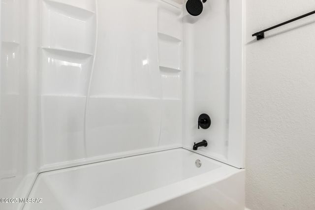 8943 S Emerald Lane, Hereford, AZ 85615