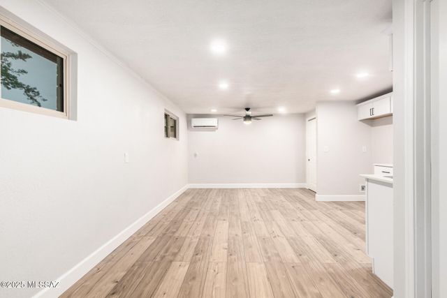 8943 S Emerald Lane, Hereford, AZ 85615