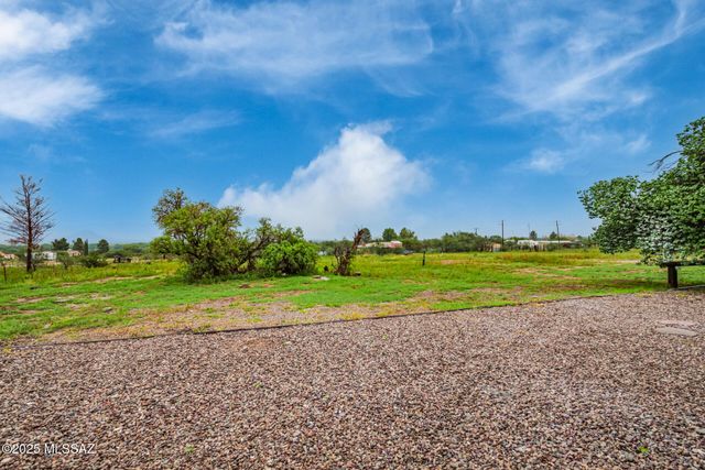 8943 S Emerald Lane, Hereford, AZ 85615