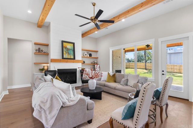 5603 Lexington Avenue, Benton, AR 72019