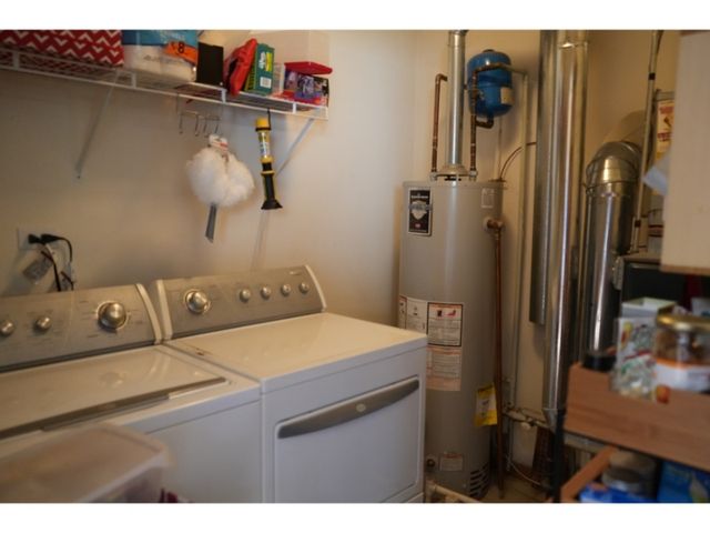 127 W AMBERlEY Drive, Round Lake, IL 60073
