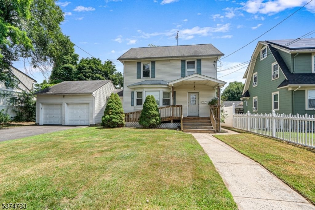126 Stephenson Ave, Middlesex Boro, NJ 08846