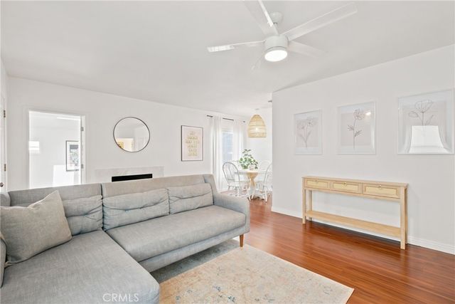 11822 Exposition Boulevard, Los Angeles, CA 90064