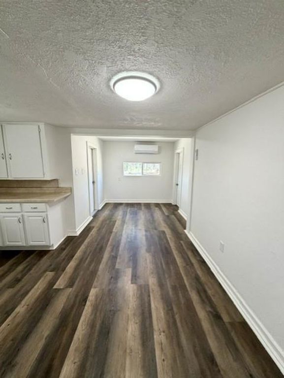 Image 7 of property listing at 416 Colusa Avenue, Chowchilla, CA 93610