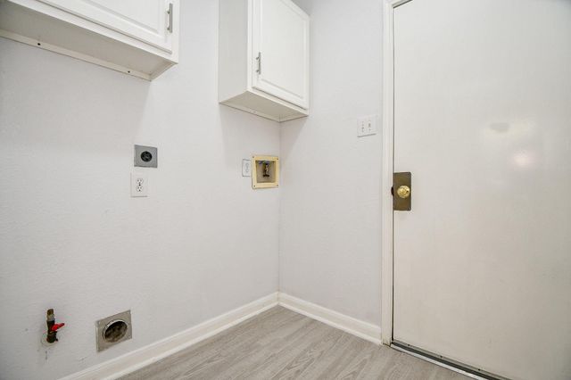 16343 Dryberry Court, Houston, TX 77083