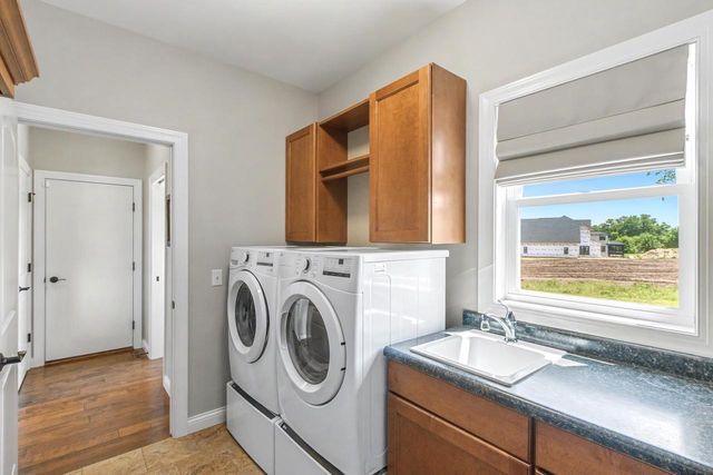 9347 Jenny Lind Lane, Sauk City, WI 53583
