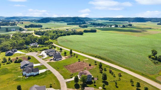 9347 Jenny Lind Lane, Sauk City, WI 53583